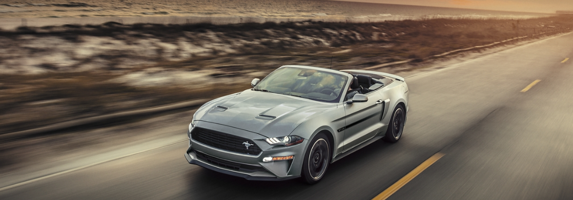 2020 Ford Mustang Model Review