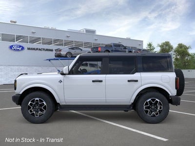 2026 Ford Bronco Outer Banks®