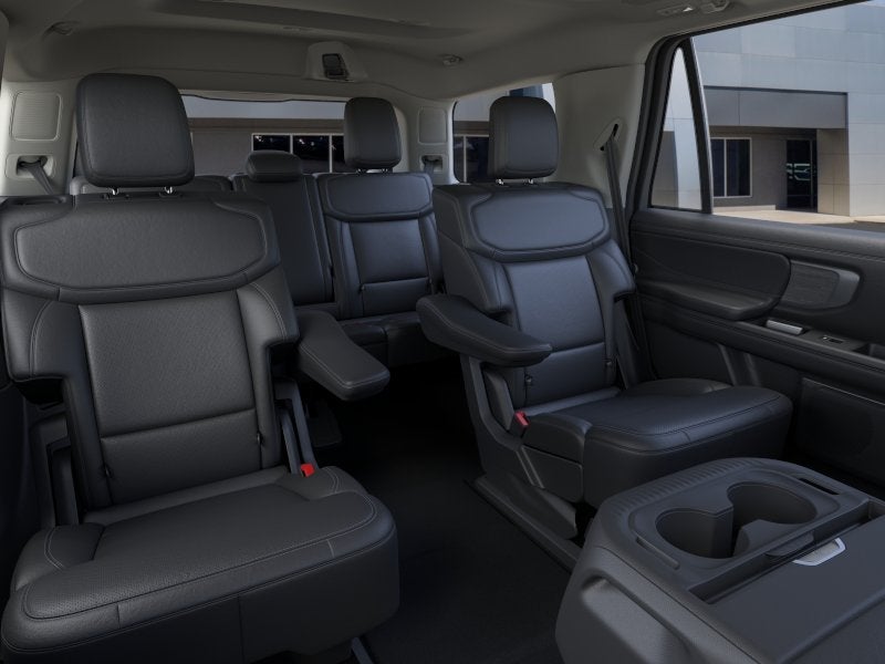 2026 Ford Expedition Platinum®