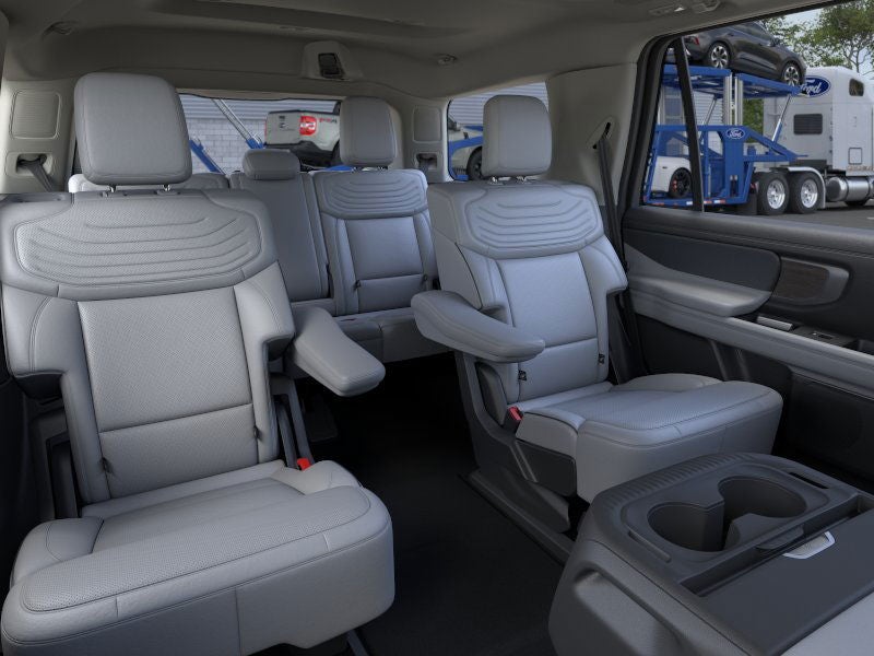 2026 Ford Expedition Platinum®