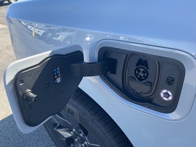 2025 Ford F-150 Lightning Flash™