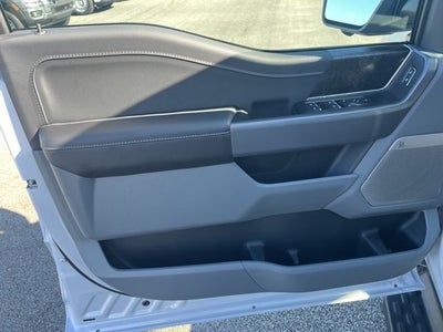 2025 Ford F-150 Lightning Flash™