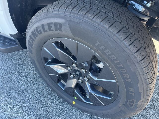 2025 Ford F-150 Lightning Flash™