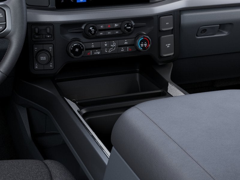 2027 Ford Super Duty F-250® XLT