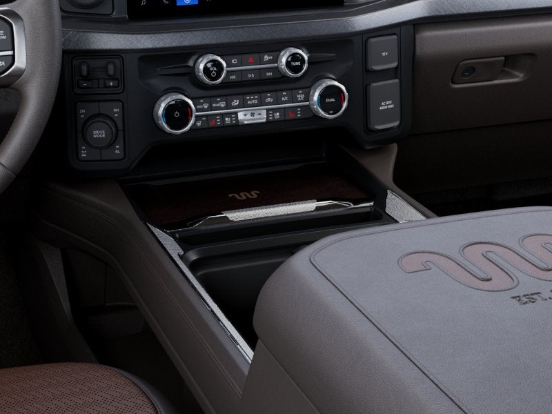 2027 Ford Super Duty F-350® King Ranch®