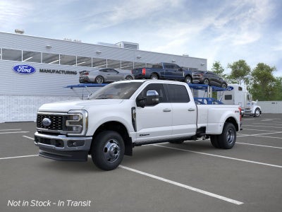 2026 Ford Super Duty F-350® Lariat®