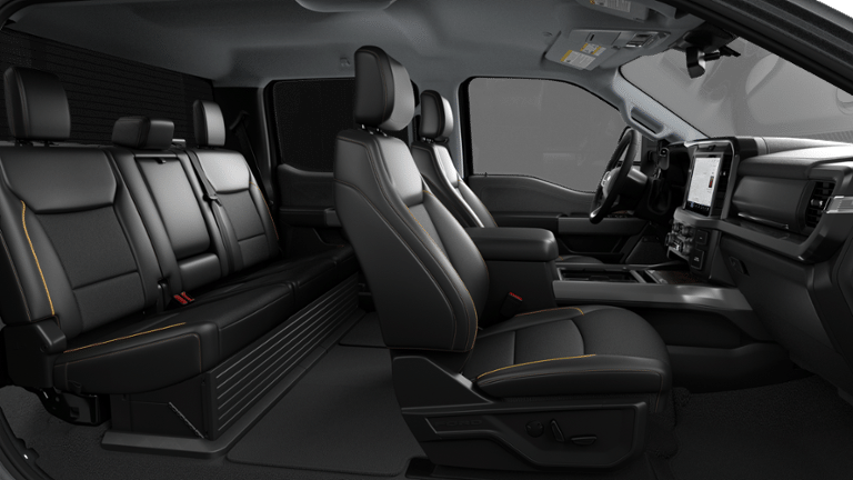 2027 Ford Super Duty F-450® Lariat®
