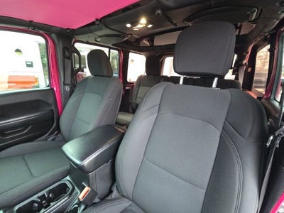 2022 Jeep Wrangler Unlimited Willys
