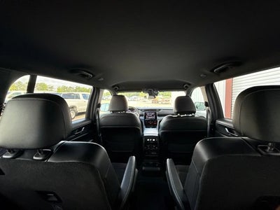 2024 Jeep Grand Cherokee L Altitude 4x2