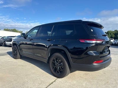 2024 Jeep Grand Cherokee L Altitude 4x2