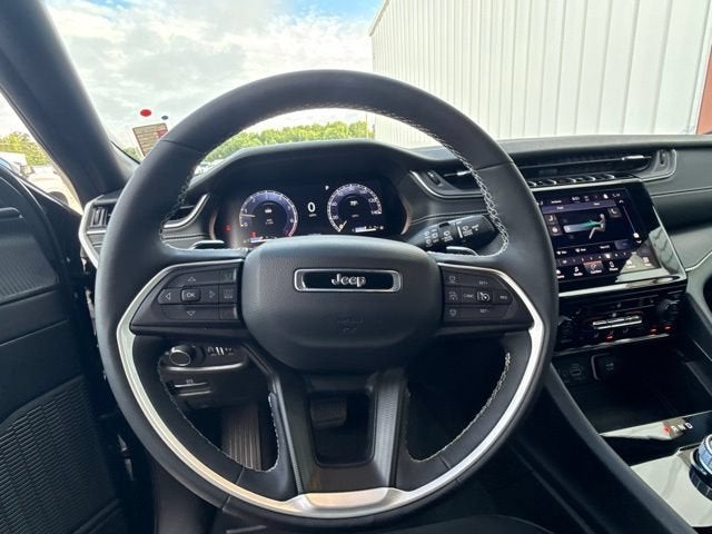 2024 Jeep Grand Cherokee L Altitude 4x2