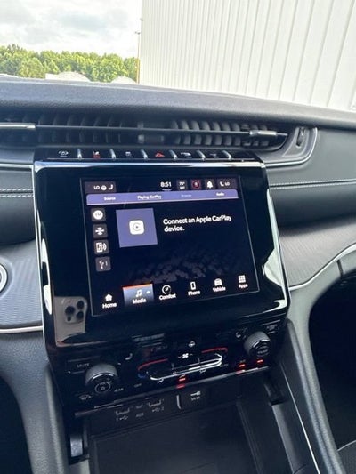 2024 Jeep Grand Cherokee L Altitude 4x2