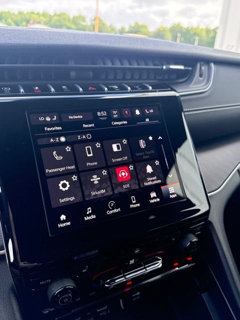 2024 Jeep Grand Cherokee L Altitude 4x2