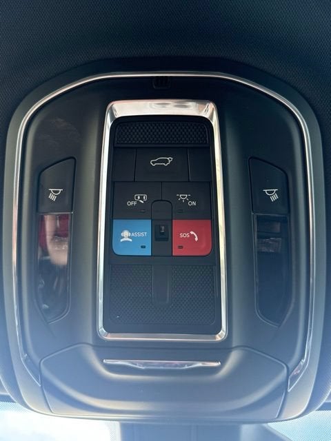 2024 Jeep Grand Cherokee L Altitude 4x2
