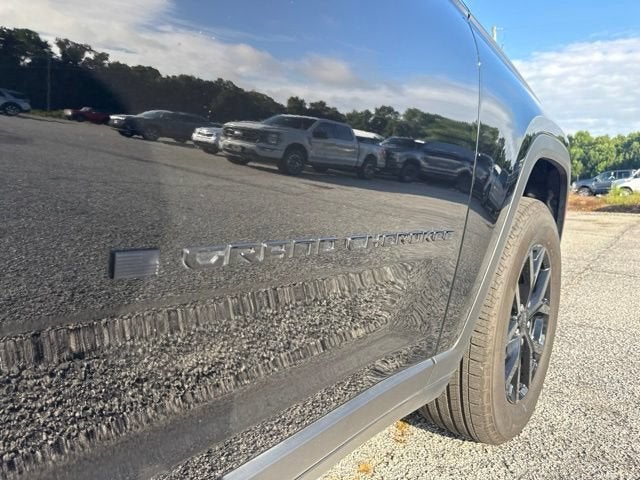 2024 Jeep Grand Cherokee L Altitude 4x2