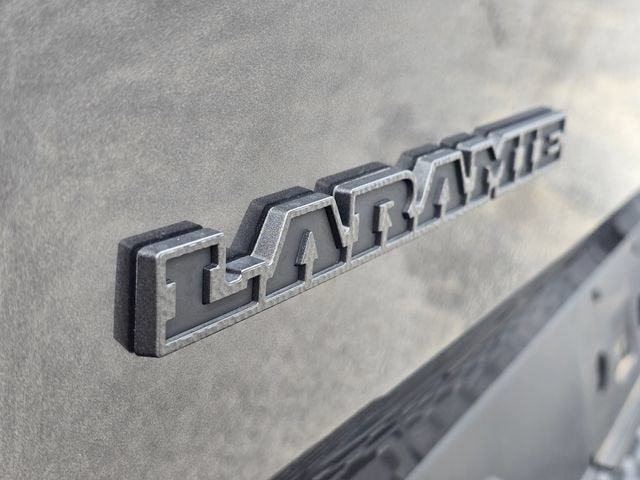 2025 RAM 1500 Laramie Crew Cab 4x4 5'7" Box