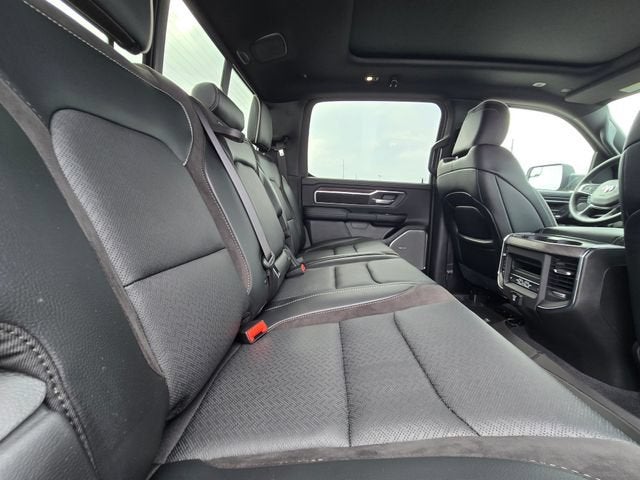 2025 RAM 1500 Laramie Crew Cab 4x4 5'7" Box