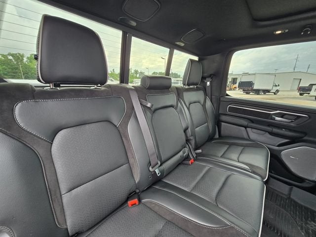 2025 RAM 1500 Laramie Crew Cab 4x4 5'7" Box