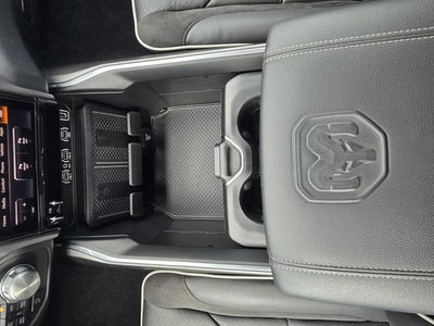 2025 RAM 1500 Laramie Crew Cab 4x4 5'7" Box