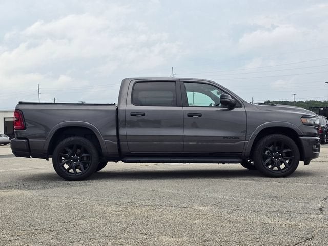 2025 RAM 1500 Laramie Crew Cab 4x4 5'7" Box
