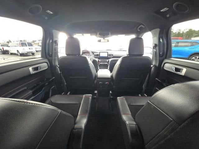 2024 Ford Explorer ST-Line