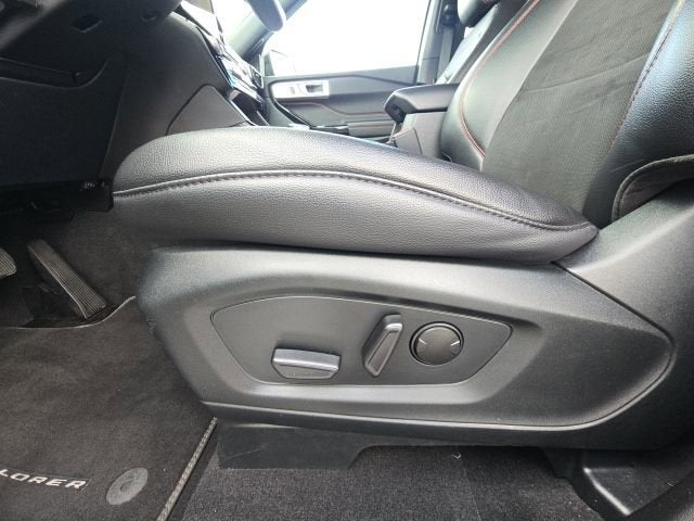 2024 Ford Explorer ST-Line