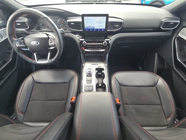 2024 Ford Explorer ST-Line
