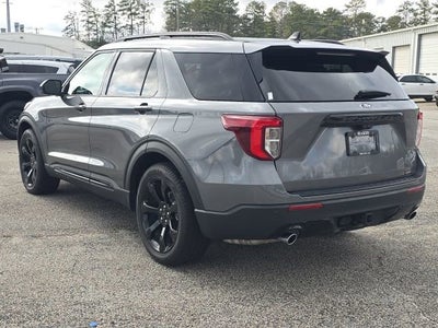 2024 Ford Explorer ST-Line