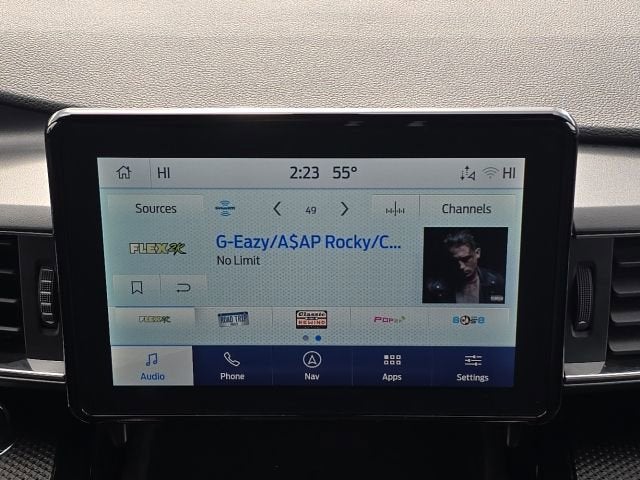 2024 Ford Explorer ST-Line