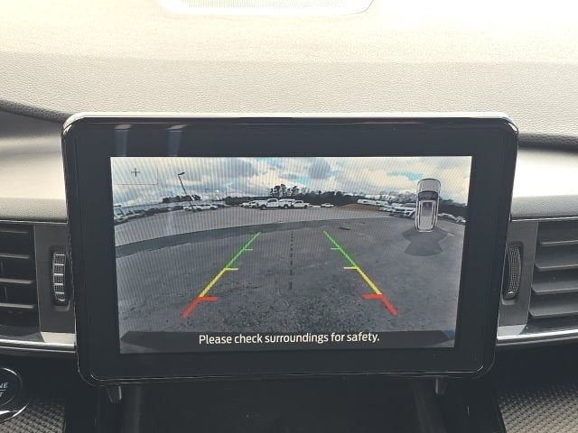 2024 Ford Explorer ST-Line