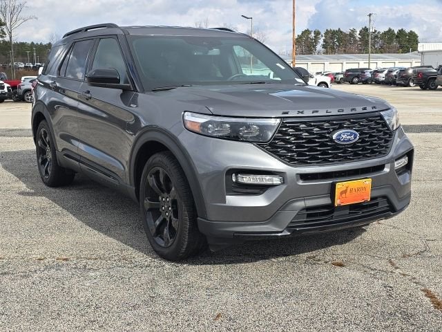 2024 Ford Explorer ST-Line