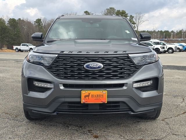 2024 Ford Explorer ST-Line