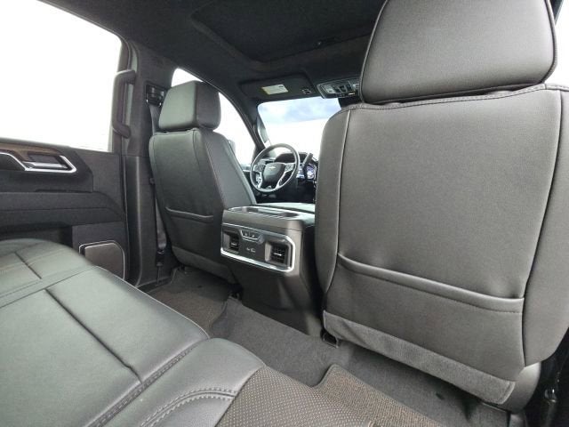 2025 Chevrolet Silverado 3500 HD High Country DRW