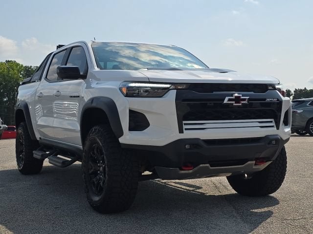 2025 Chevrolet Colorado ZR2