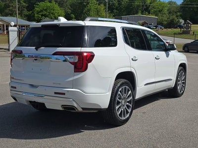2023 GMC Acadia Denali