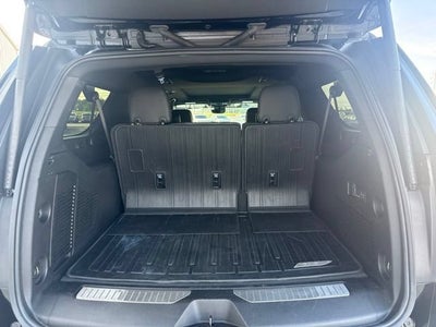 2025 GMC Yukon XL AT4