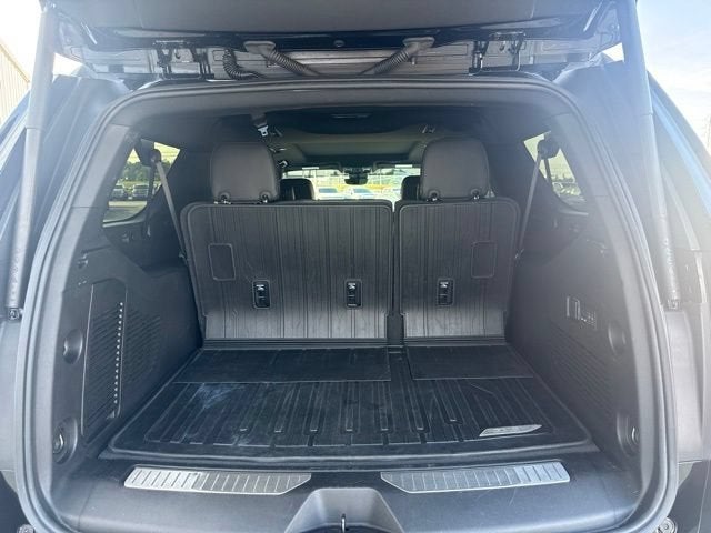 2025 GMC Yukon XL AT4