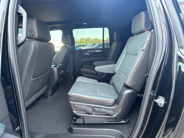 2025 GMC Yukon XL AT4