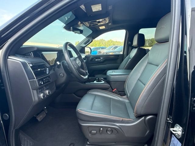 2025 GMC Yukon XL AT4