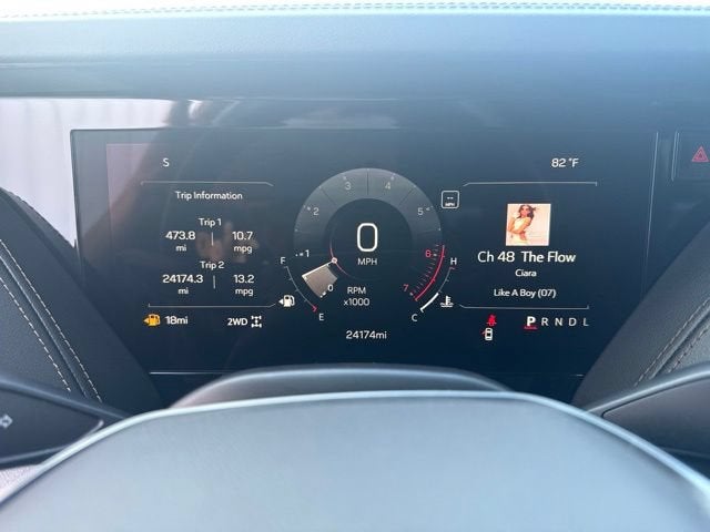 2025 GMC Yukon XL AT4