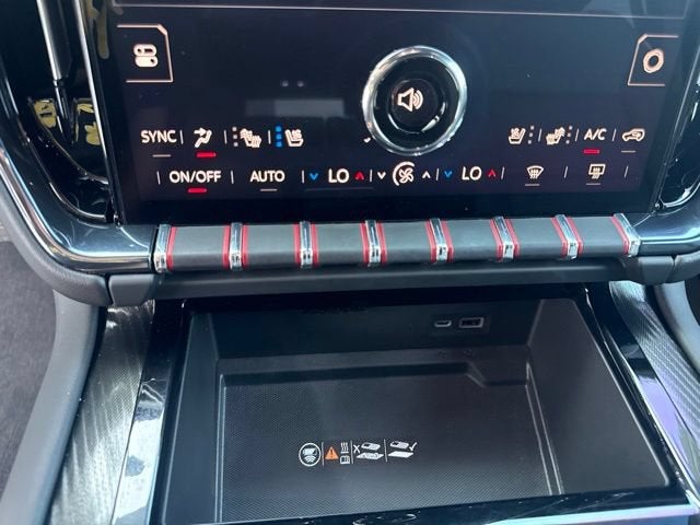 2025 GMC Yukon XL AT4