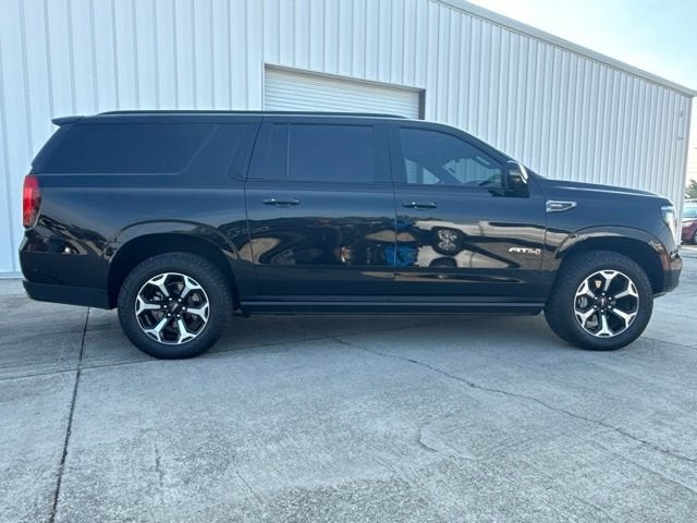 2025 GMC Yukon XL AT4