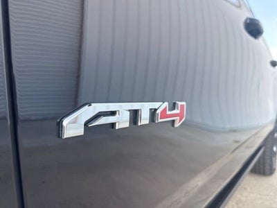 2025 GMC Yukon XL AT4