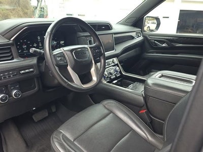 2022 GMC Yukon XL Denali