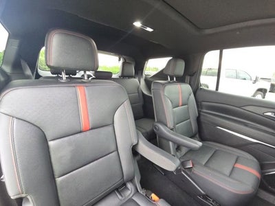2025 Chevrolet Traverse RS