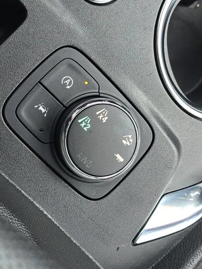 2023 CHEV TRAV NA