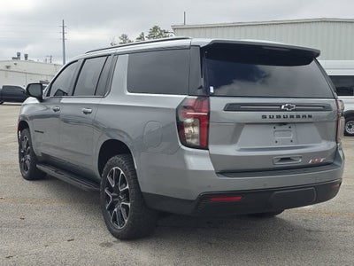 2023 Chevrolet Suburban RST