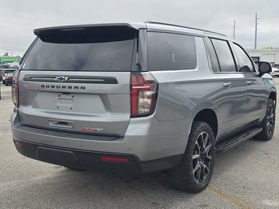 2023 Chevrolet Suburban RST