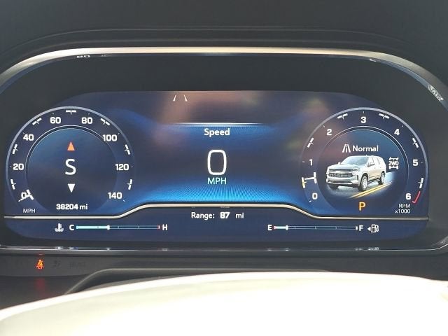 2023 Chevrolet Suburban RST