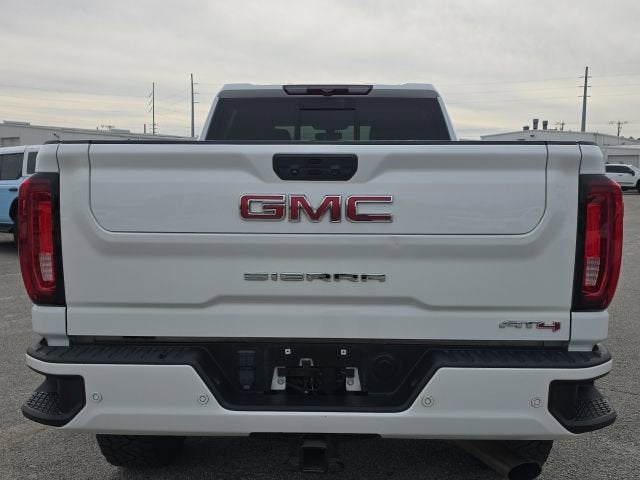 2022 GMC Sierra 2500 HD AT4